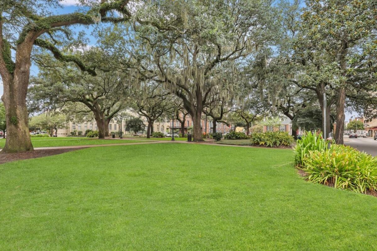 Southern Belle On Oglethorpe Square Savannah Exteriör bild
